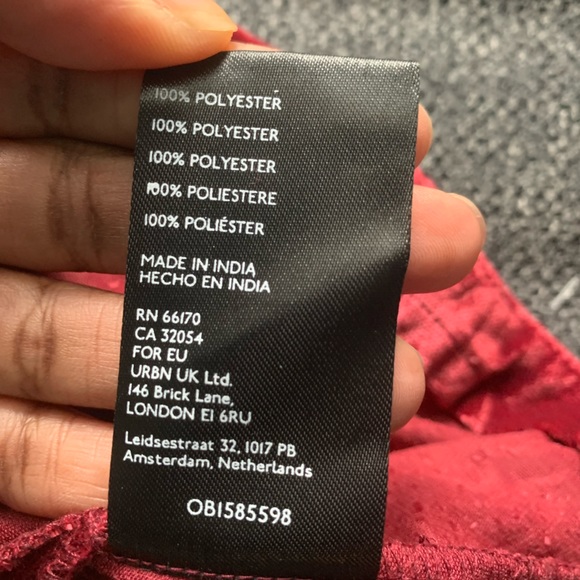 ❌SOLD❌Free People Annalise Side Vent Velvet Mini Skirt Size 4 in Burgundy - Picture 10 of 11